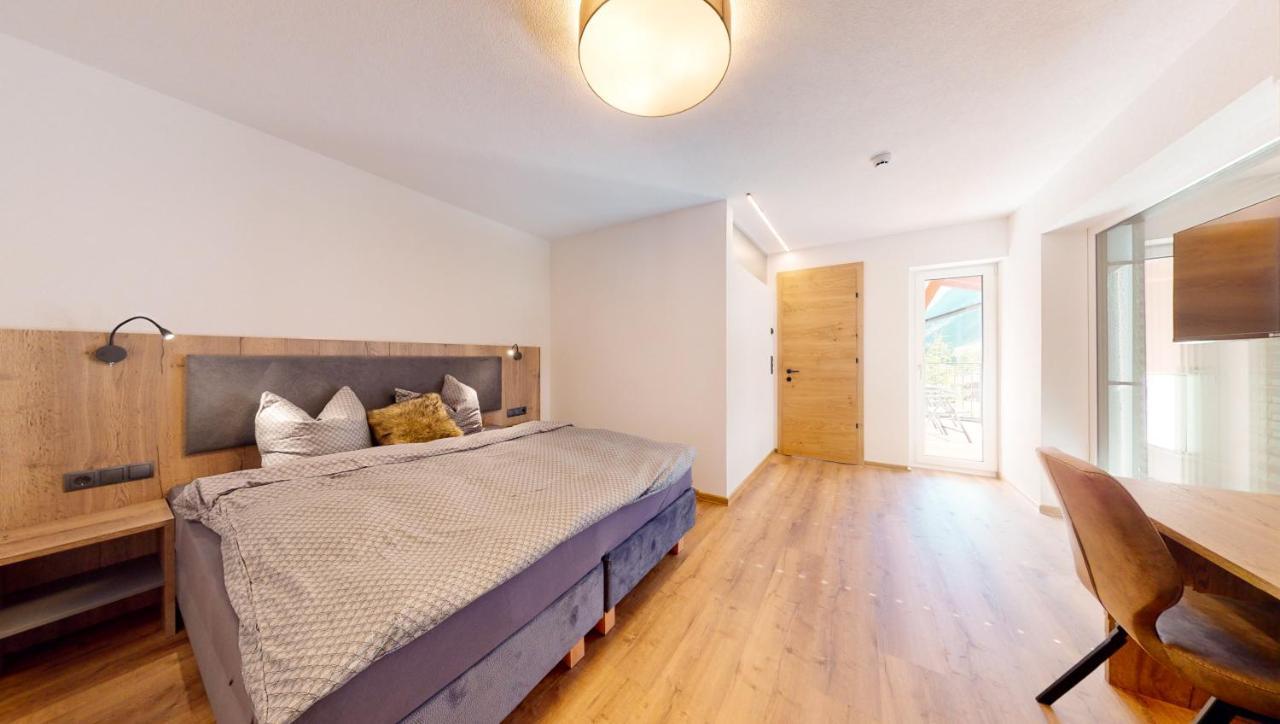 Pitzplus Appartements Sankt Leonhard im Pitztal Esterno foto