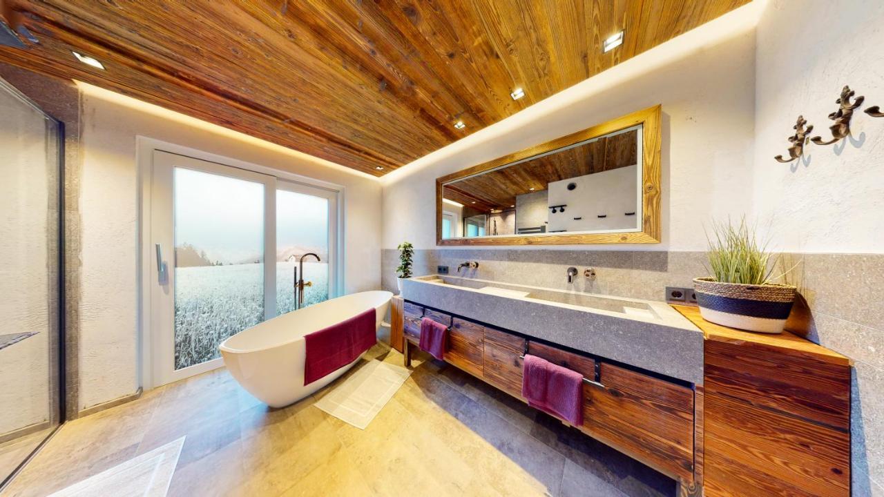 Pitzplus Appartements Sankt Leonhard im Pitztal Esterno foto