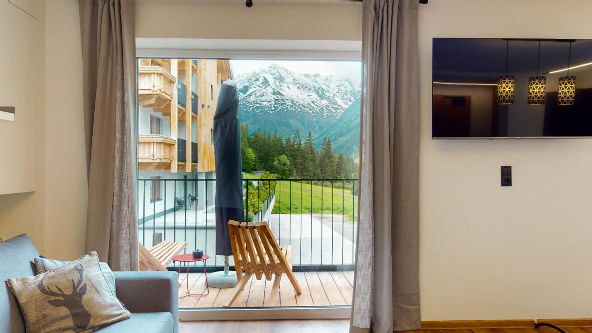 Pitzplus Appartements Sankt Leonhard im Pitztal Esterno foto